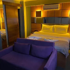 Kadıköy Linda İstanbul