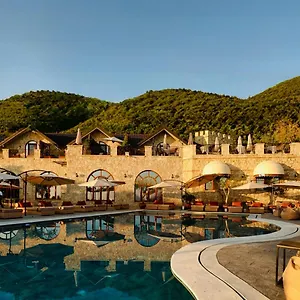 Chateau Fasel 4* Tiran