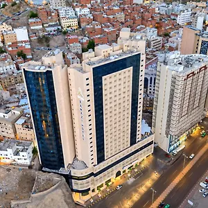 Otel Nawazi Towers